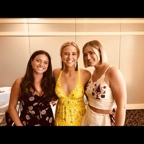 alice and olivia karolina maxi dress